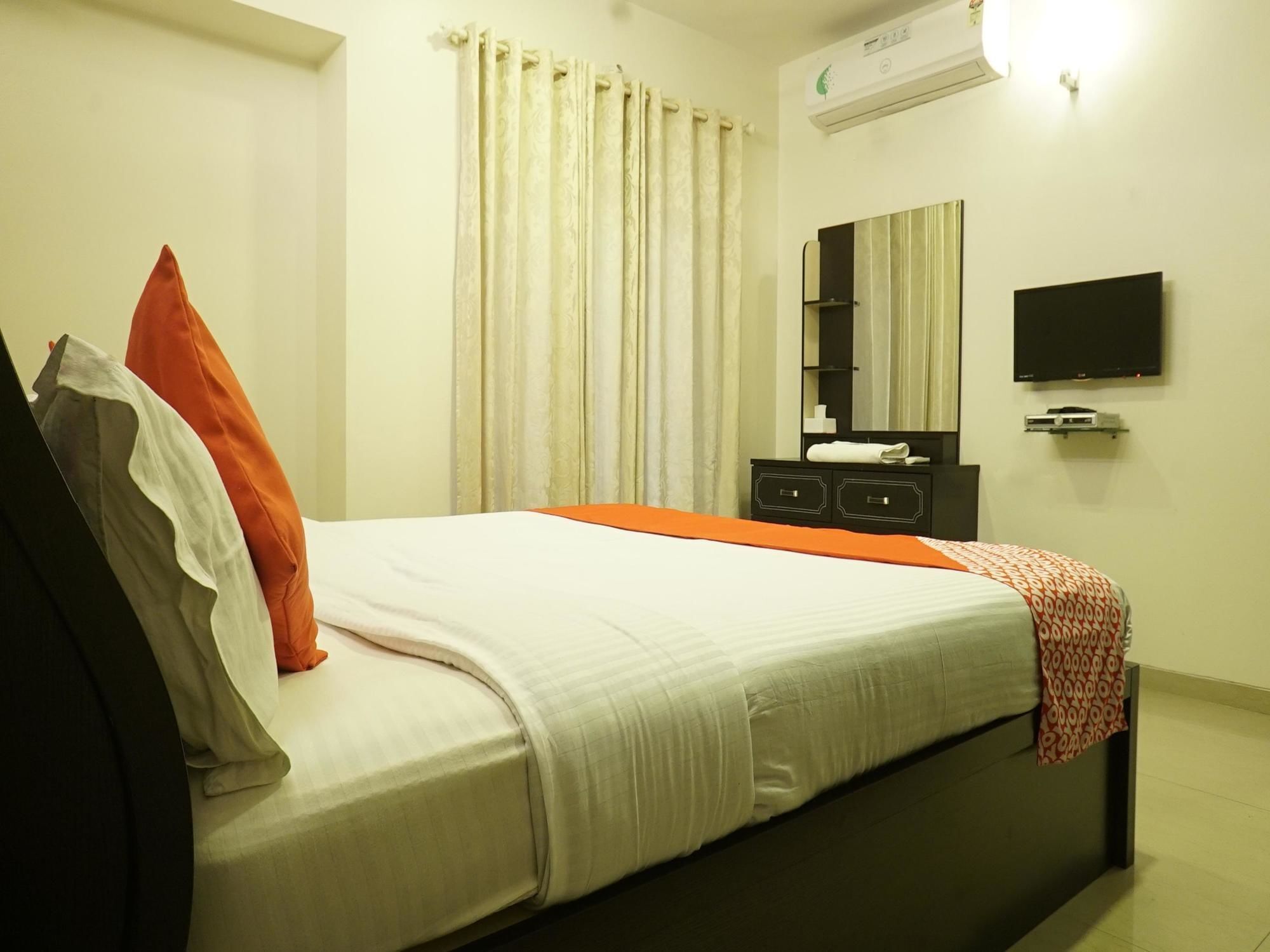 Oyo 13467 Fc 16 Pune